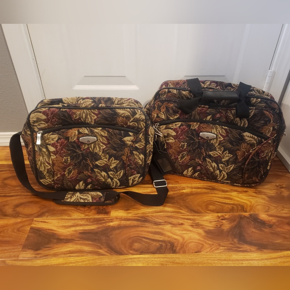 Protocol Tapestry Travel Bag Set
